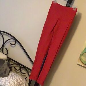 Tight scrunchie-butt leggings